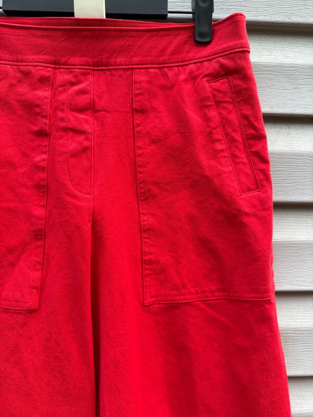 Spanx | On-the-Go Cropped Wide Leg Red Pants size Medium - Picture 2 of 6